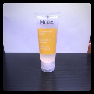 Murad Essential-C Cleanser + Free Bronzer